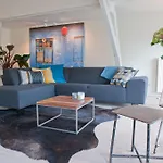 Modern Centre Apartments The Hague
